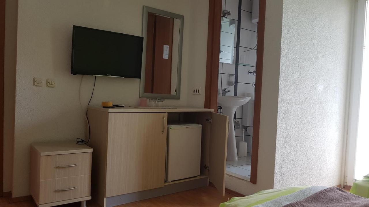 Luccia Apartments-Guesthouse Laguna Охрид Экстерьер фото